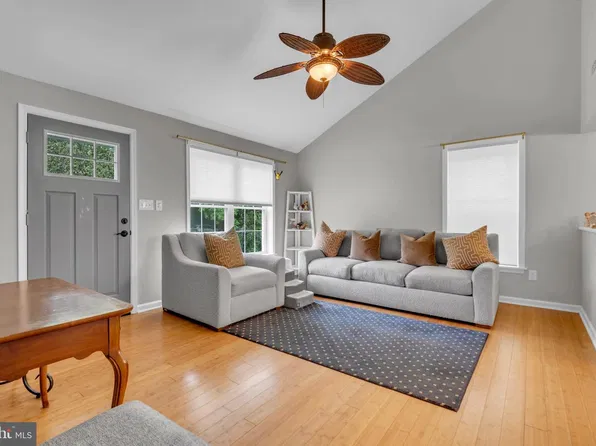 1197 Carrs Rd, Annapolis, MD 21409
