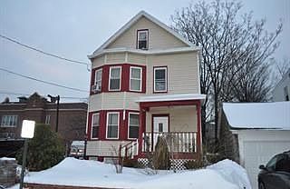 2nd image of 139 W 1st St