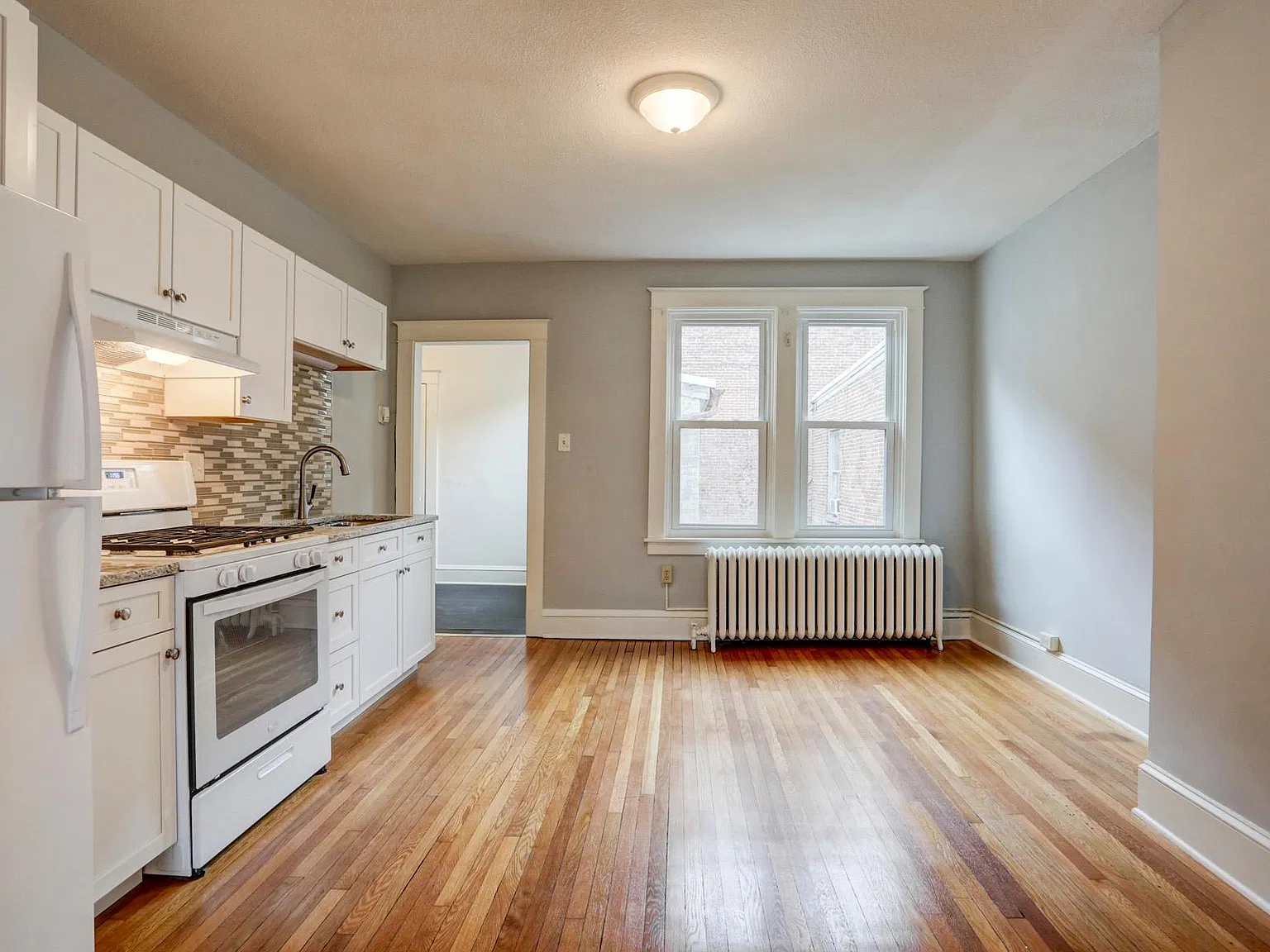 2 bed, $1,395 — Photo 3