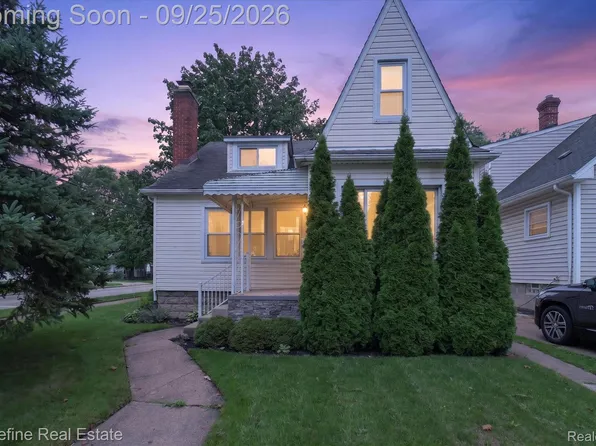1026 S Wilson Ave, Royal Oak, MI 48067