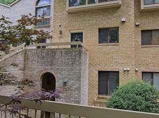 11108 Boathouse Ct #97, Reston, VA 20191