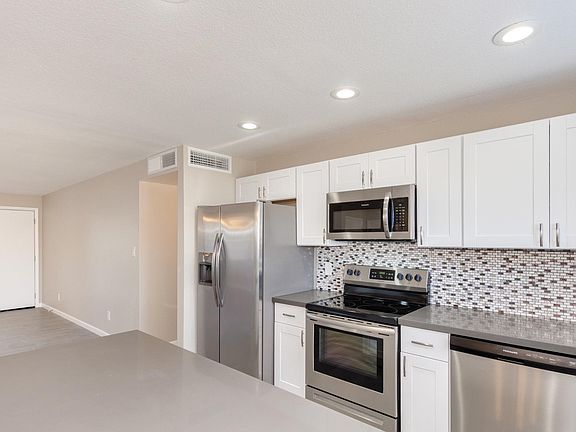 4th image of 4619 N 80th Dr