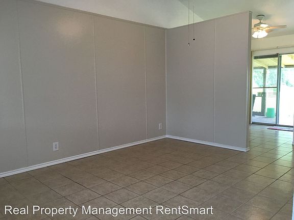 5th image of 1800 Bissel Ln