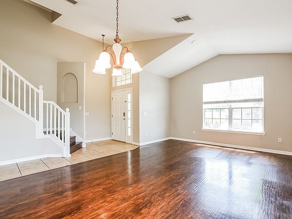 4th image of 4385 Spring Blossom Dr