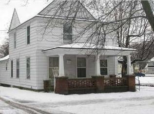 214 Travis St NE, Grand Rapids, MI 49505