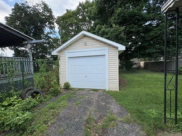 1311 Kentucky Ave — Photo 16