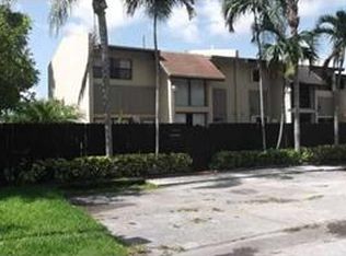 10944 SW 71st Ln, Miami, FL 33173