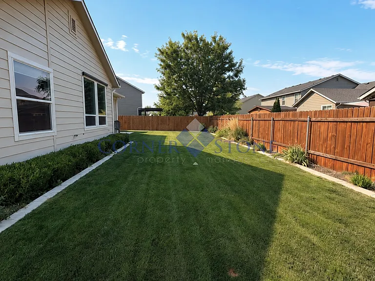 16835 N Melwood Ave — Photo 32