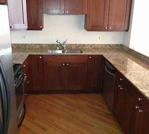 3rd image of 3340 N Sheffield Ave #2D