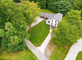 2374 Lakeside Ests, Morgantown, WV 26508