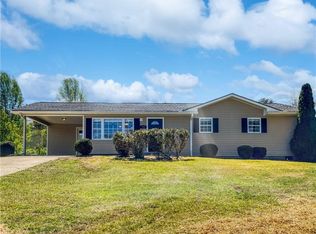 736 Morris Rd, Hiram, GA 30141