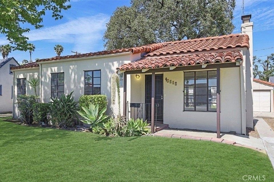 1st image of 4329 Central Ave