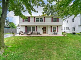 335 Danhurst Rd, Columbus, OH 43228