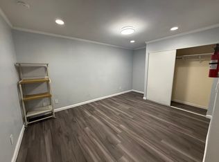 3253 Lemon Ave, Signal Hill, CA 90755