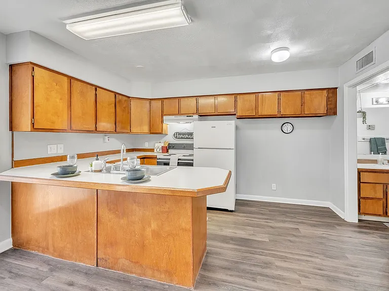 The Woods Apartments — Photo 18