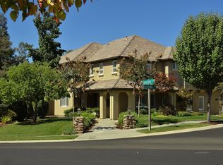 11209 Redhawk Ct, Auburn, CA 95602