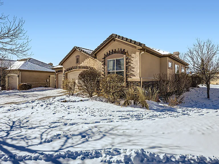 2654 Cinnabar Rd — Photo 1