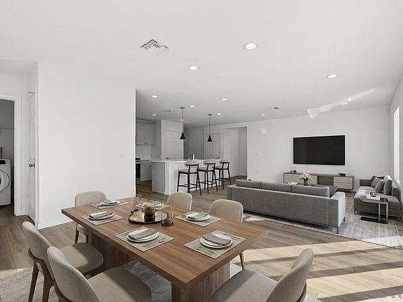 5th image of 20075 Sanquinella Cir