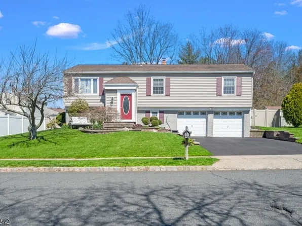 10 Pierson Dr, Hillsborough Twp., NJ 08844
