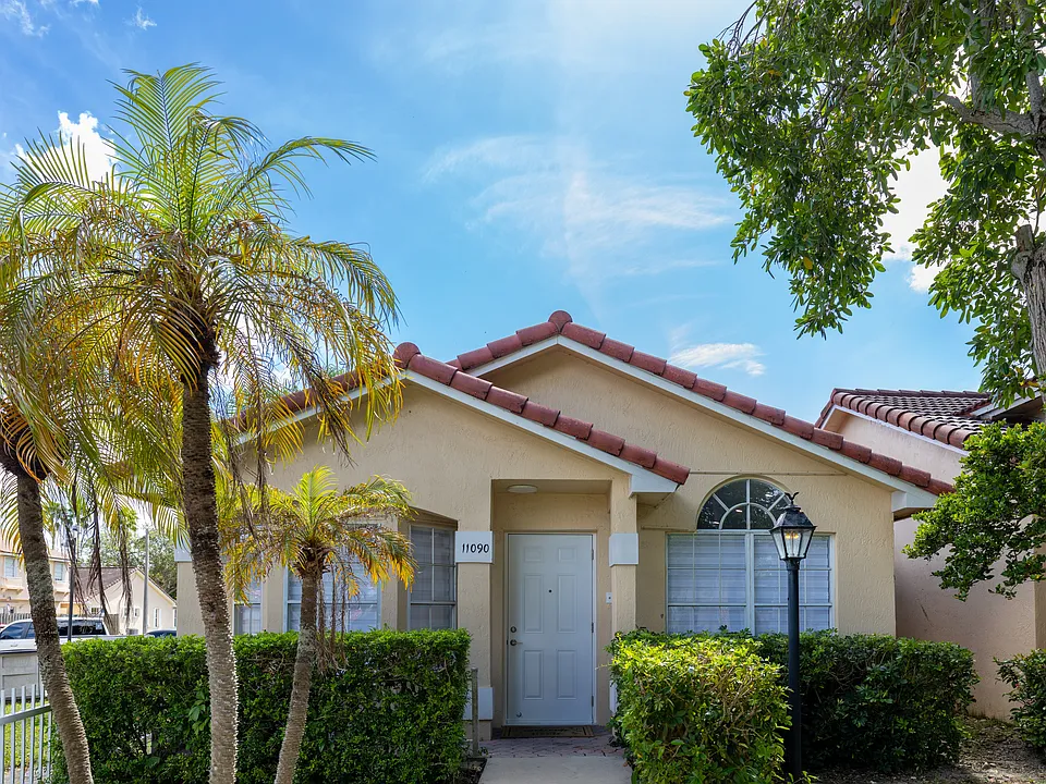 11090 SW 153rd Ct