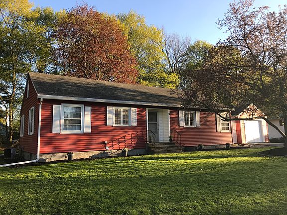 5th image of 9 Circle Dr
