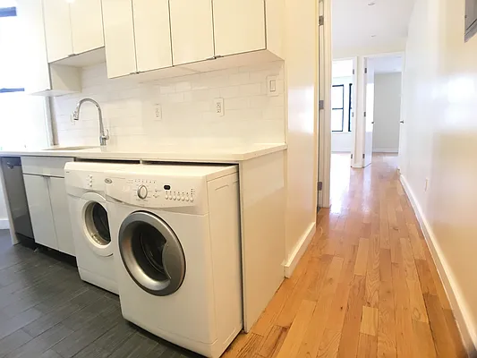 Rented by Bohemia Realty Group | media 21