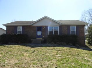732 Dean Rd, Clarksville, TN 37040