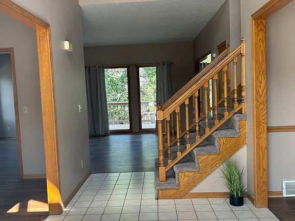 2 story entry
