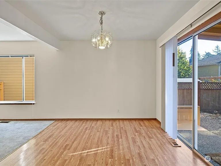 912 137th St SW — Photo 12