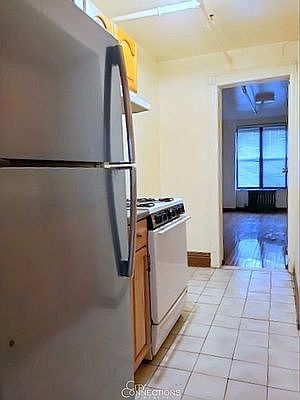 4th image of 513 W 144th St #1