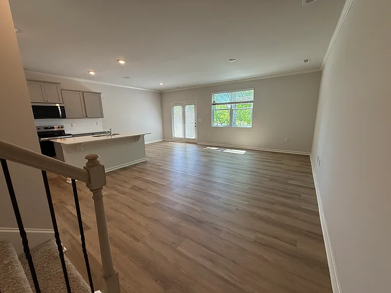 126 Hughes Place Dr — Photo 10