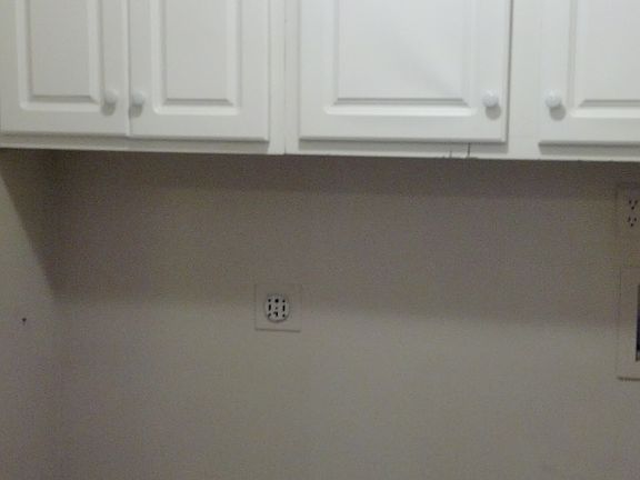 3rd image of 437 Rock Creek Dr