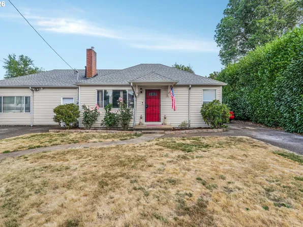 16523 SE Clinton St, Portland, OR 97236