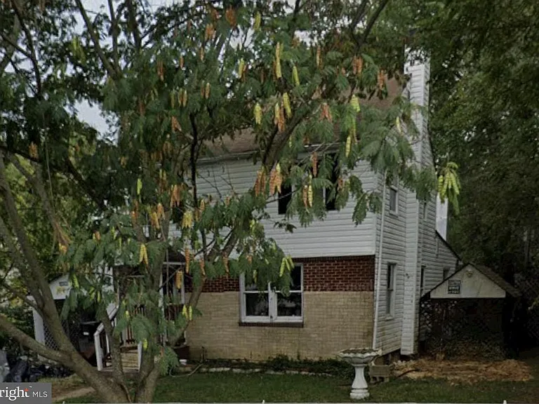 21683 Hancock Rd — Photo 1