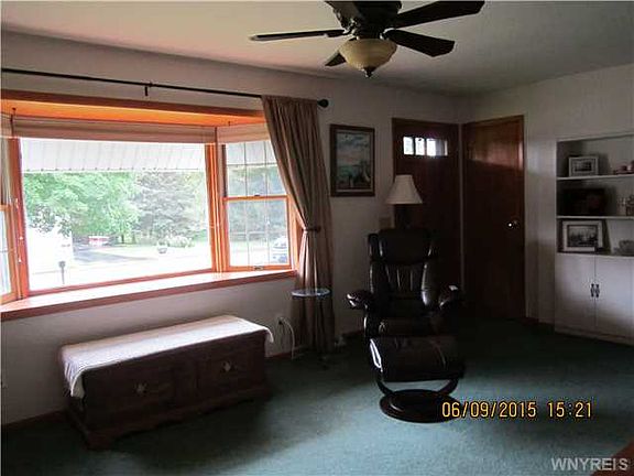4th image of 266 Linwood Ave