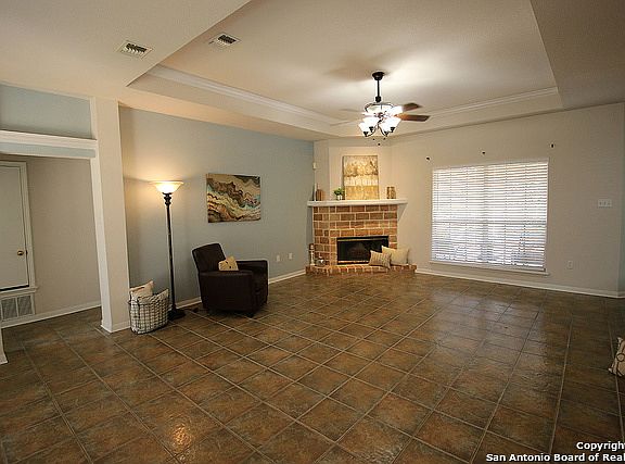 3rd image of 26409 Timberline Dr