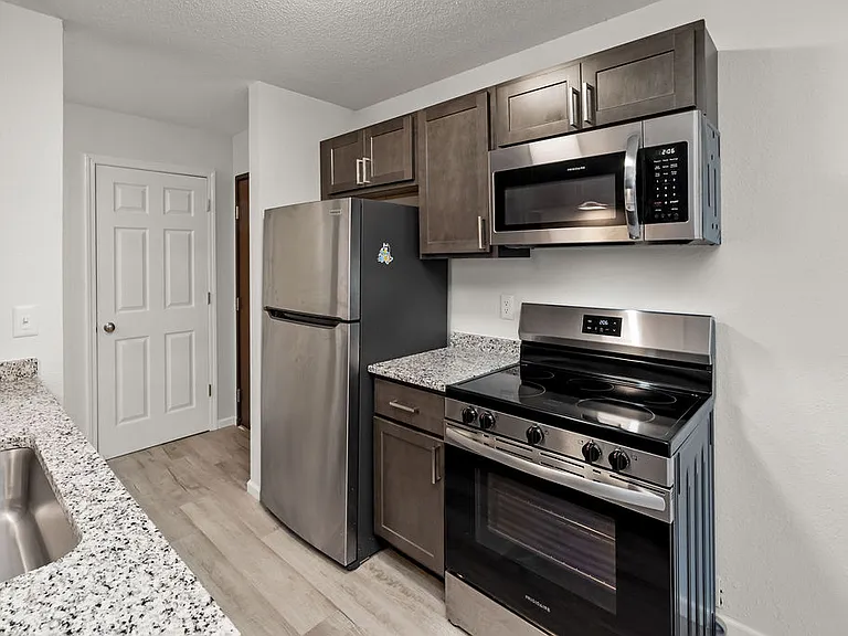 The Landing Apartments — Photo 1