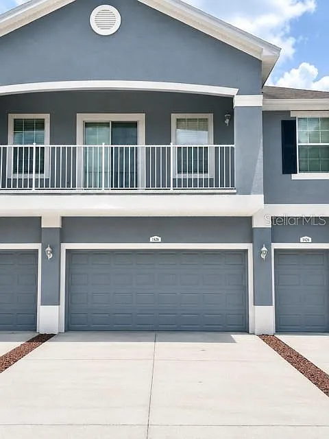 3 bed, 2.5 bath, 1513 sqft, $2,175 — Photo 4