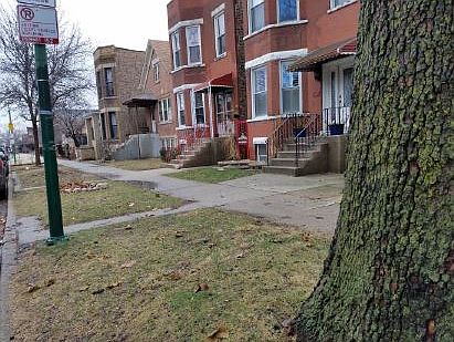 2nd image of 3651 S Hoyne Ave