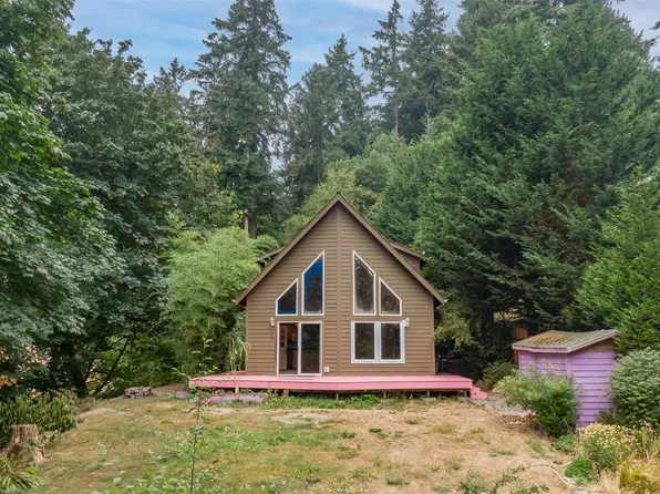 23325 Vashon Highway SW, Vashon, WA 98070