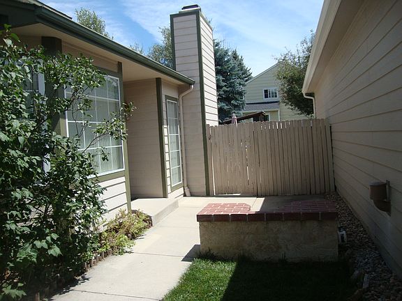 3rd image of 8415 Sassafras Dr