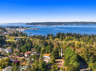 902 S Magnolia Ln, Tacoma, WA 98465