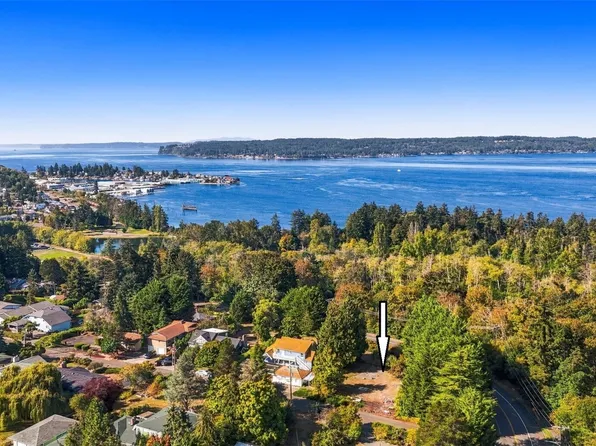 902 S Magnolia Lane, Tacoma, WA 98465