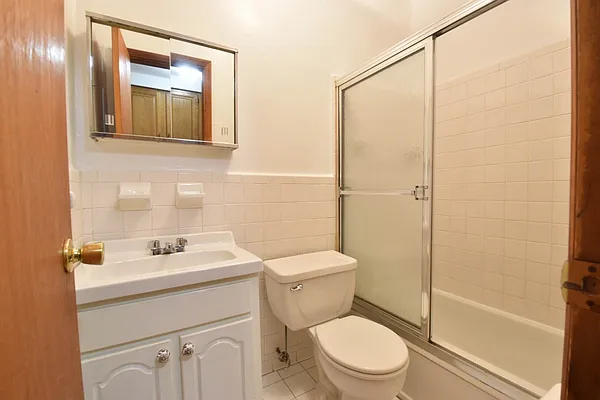 Rented by (Legacy) NY Quality Living Uptown | media 5