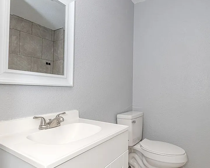 3419 Hospital Rd — Photo 32