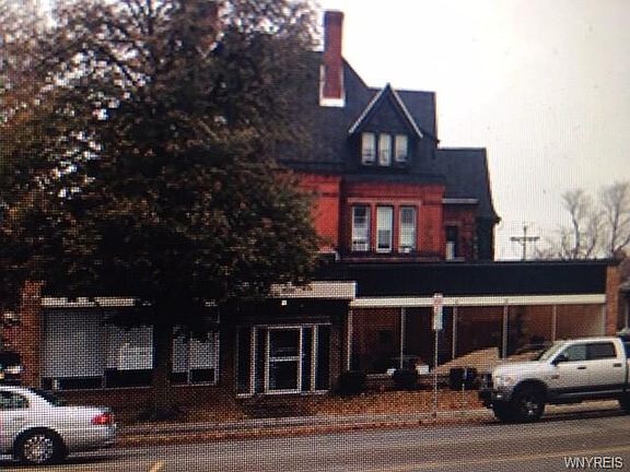 2nd image of 430 Delaware Ave