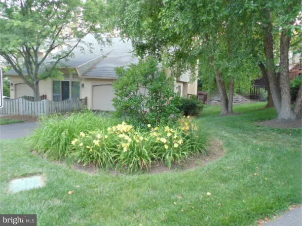331 River Birch Cir, Elkins Park, PA 19027