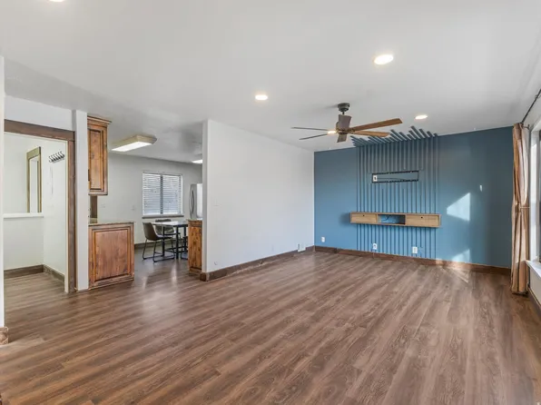 1042 E Douglas St N, Ogden, UT 84404