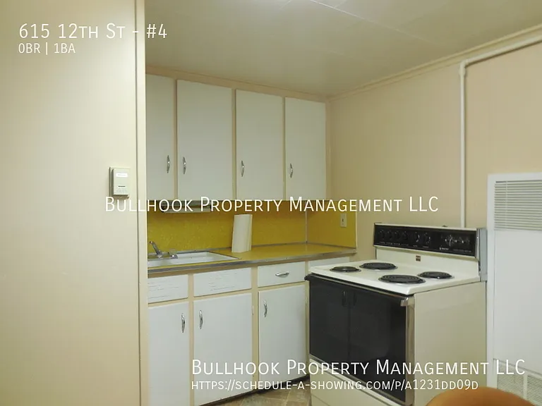 615 12th St #4 — Photo 5