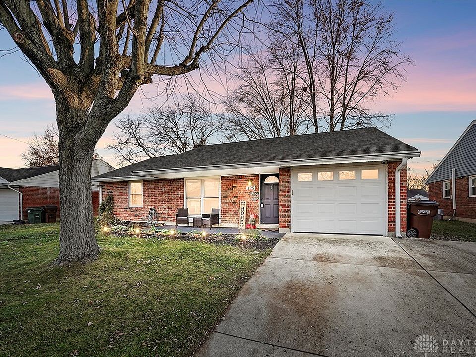 1st image of 125 Rogers Dr